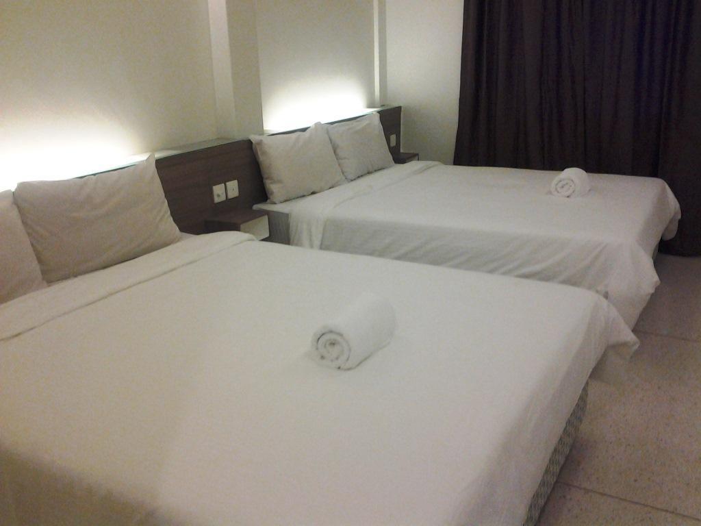 Azzahrah Rizq Hotel Malacca Kültér fotó